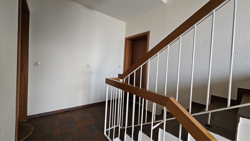 Treppenhaus, Wohnungstür