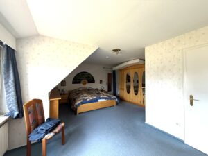 Haus 10, Schlafzimmer OG