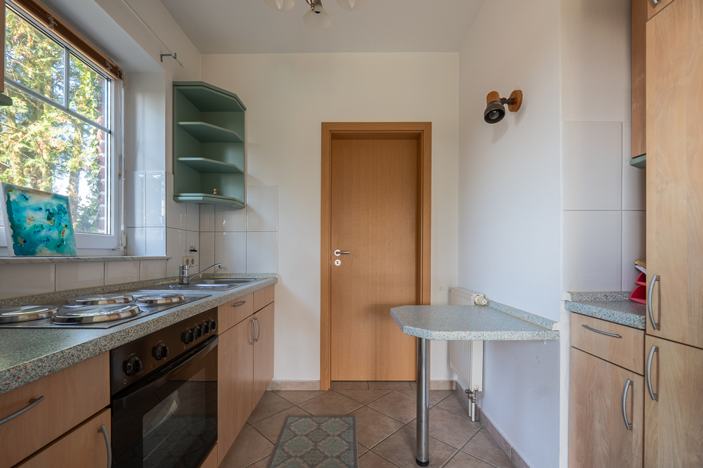 Küche mit Abstellkammer Einliegerwohnung