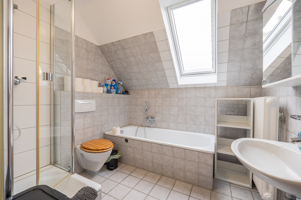 Einliegerwohnung Badezimmer