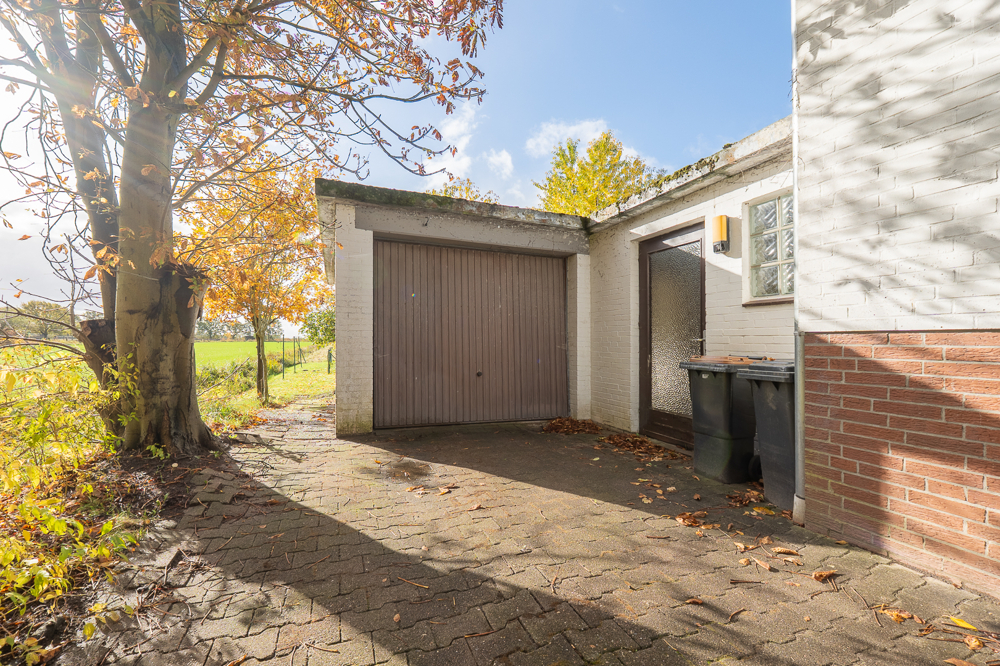 Garage, Eingang Zwischenbau