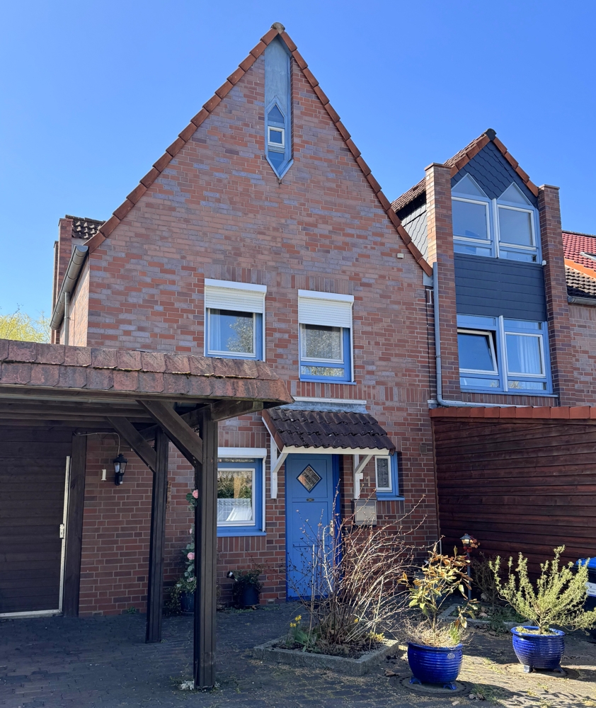 Frontansicht, Carport