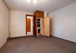 Durchgangszimmer EG