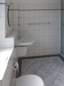 Badezimmer Ansicht 2