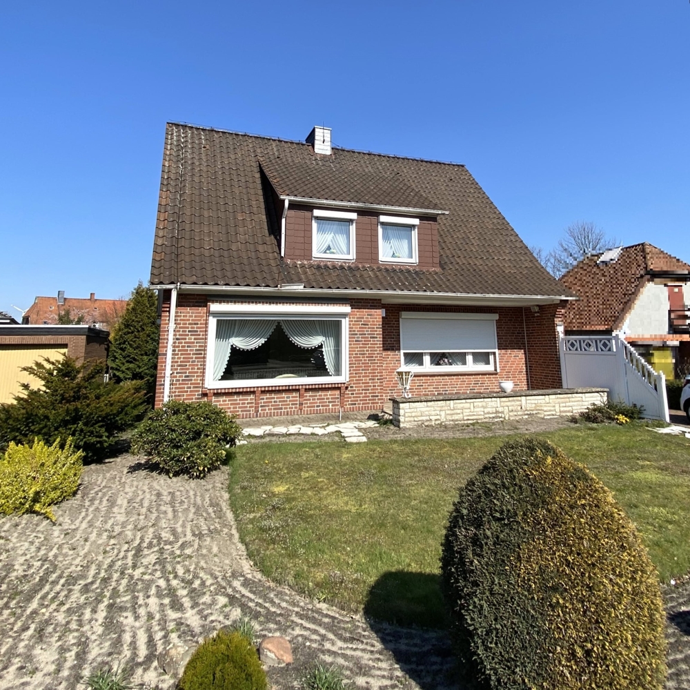 Frontansicht, Vordergarten