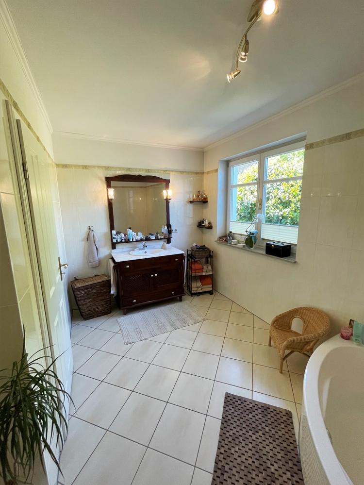 Badezimmer EG