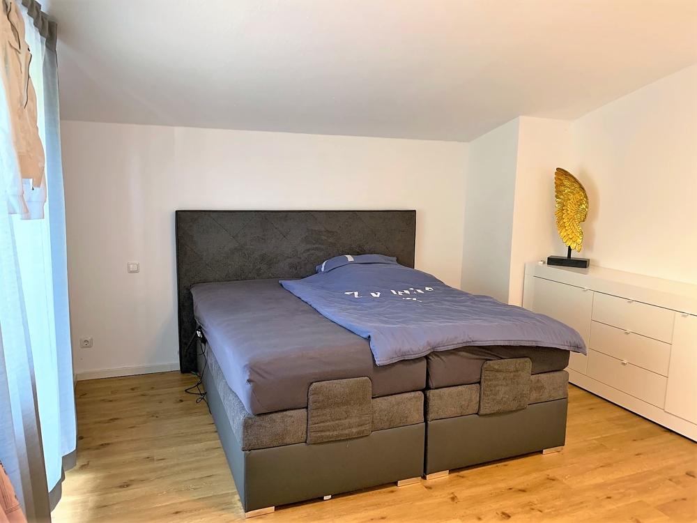Schlafzimmer OG