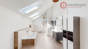 Badezimmer (OG)