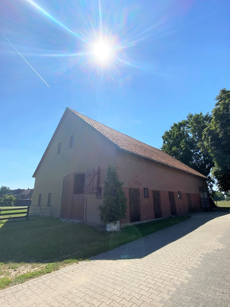 Pferdestall Außenansicht