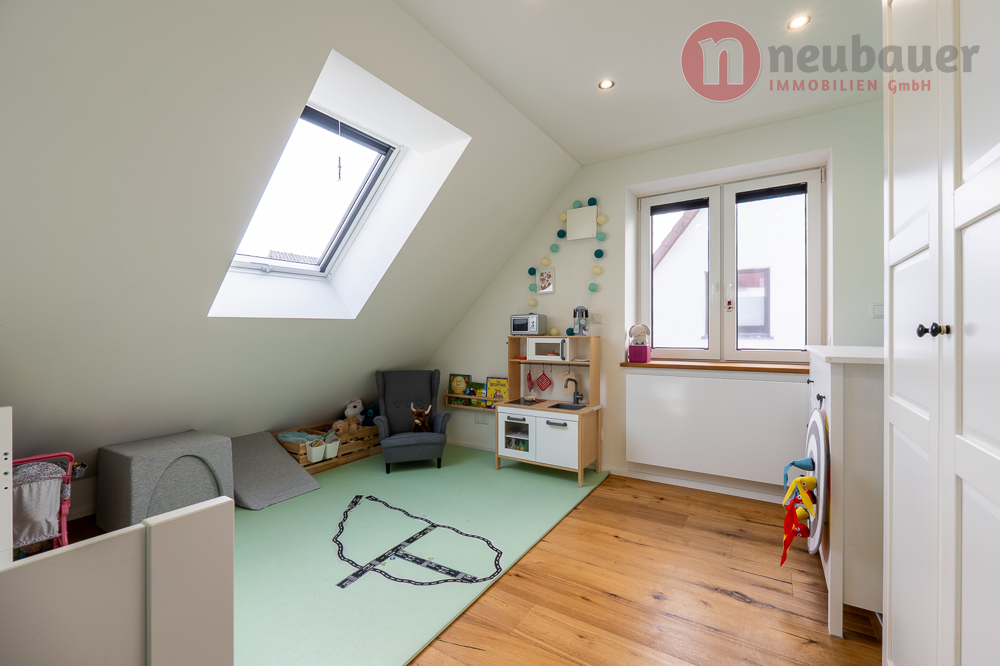 Kinderzimmer OG