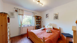 Zimmer 1 EG