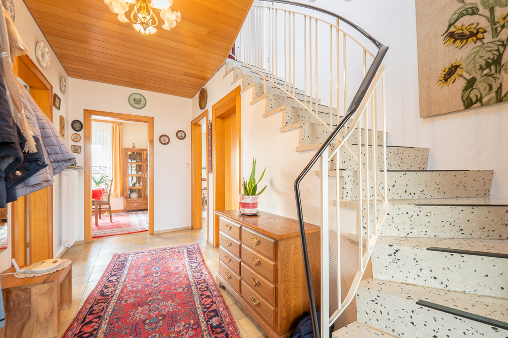 Flur unten