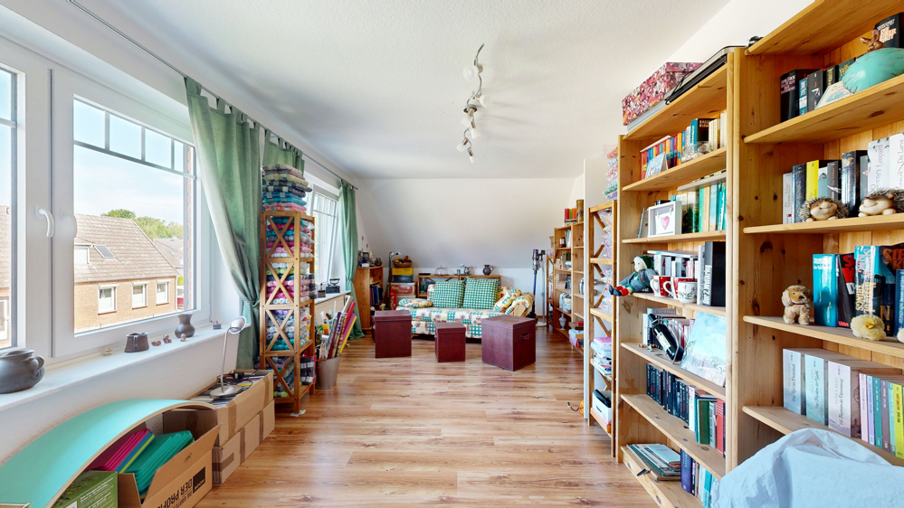 Zimmer 1 OG