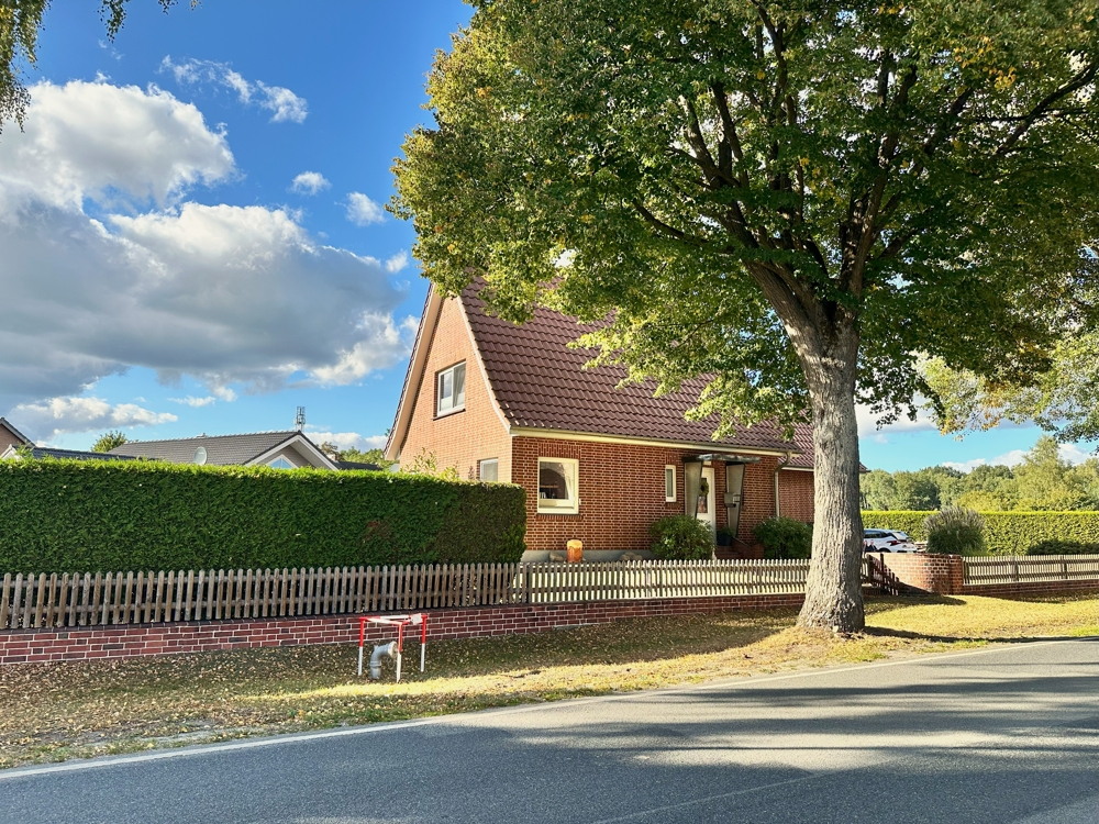 Hausansicht Straße