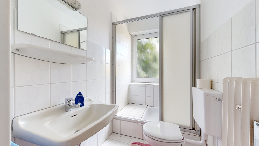 Badezimmer OG Haupthaus