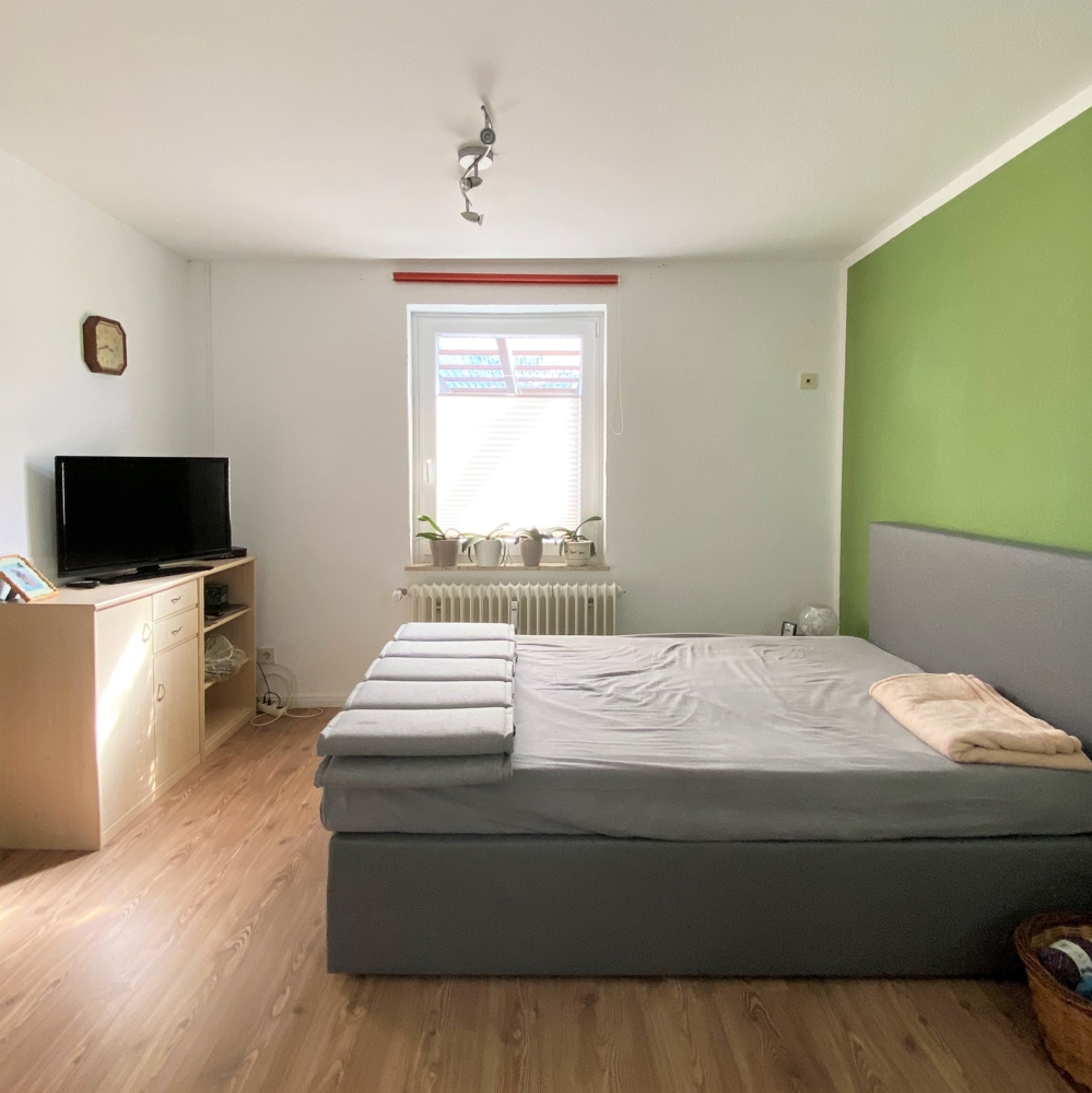 Zimmer 1 Wohnung DG