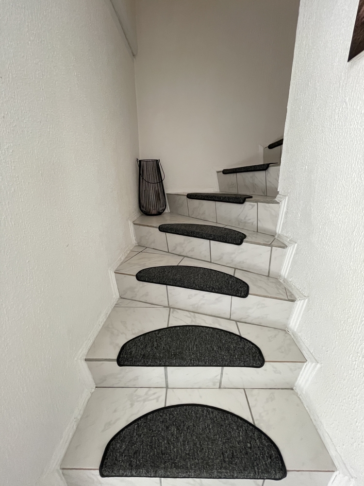 Treppe ins DG
