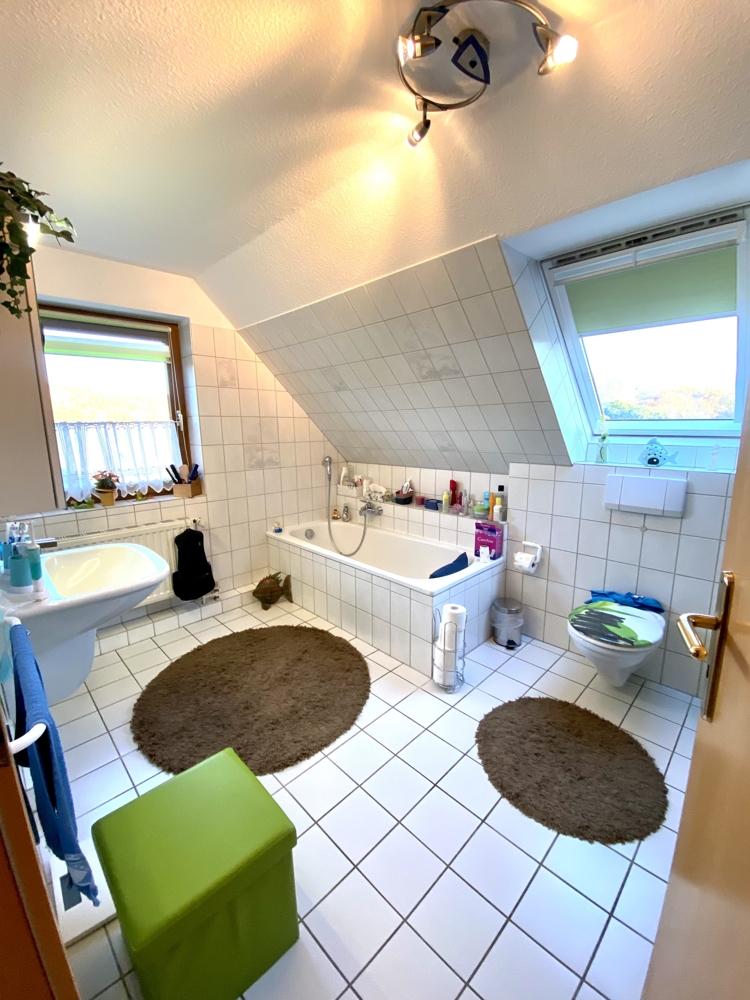 Badezimmer 1.OG