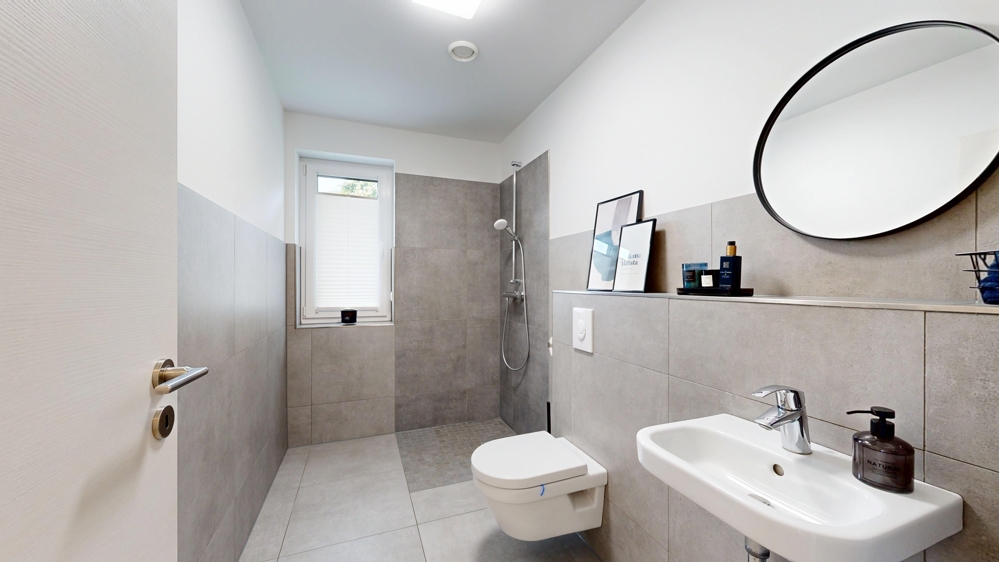 Kleines Badezimmer (EG)
