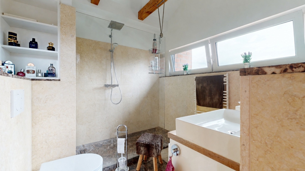 Badezimmer OG