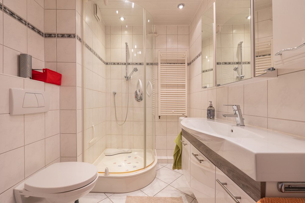 Badezimmer 1. OG