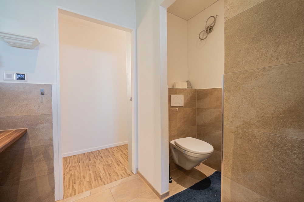 Badezimmer Ansicht 2