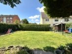 Garten - Familienfreundliches Endreihenhaus mit Carport und großzügigem Garten