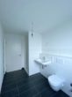 Tolle barrierefreie 3-Zimmer-Neubau-Wohnung zentral in Winsen (Luhe) mit Garten und Carport - Badezimmer